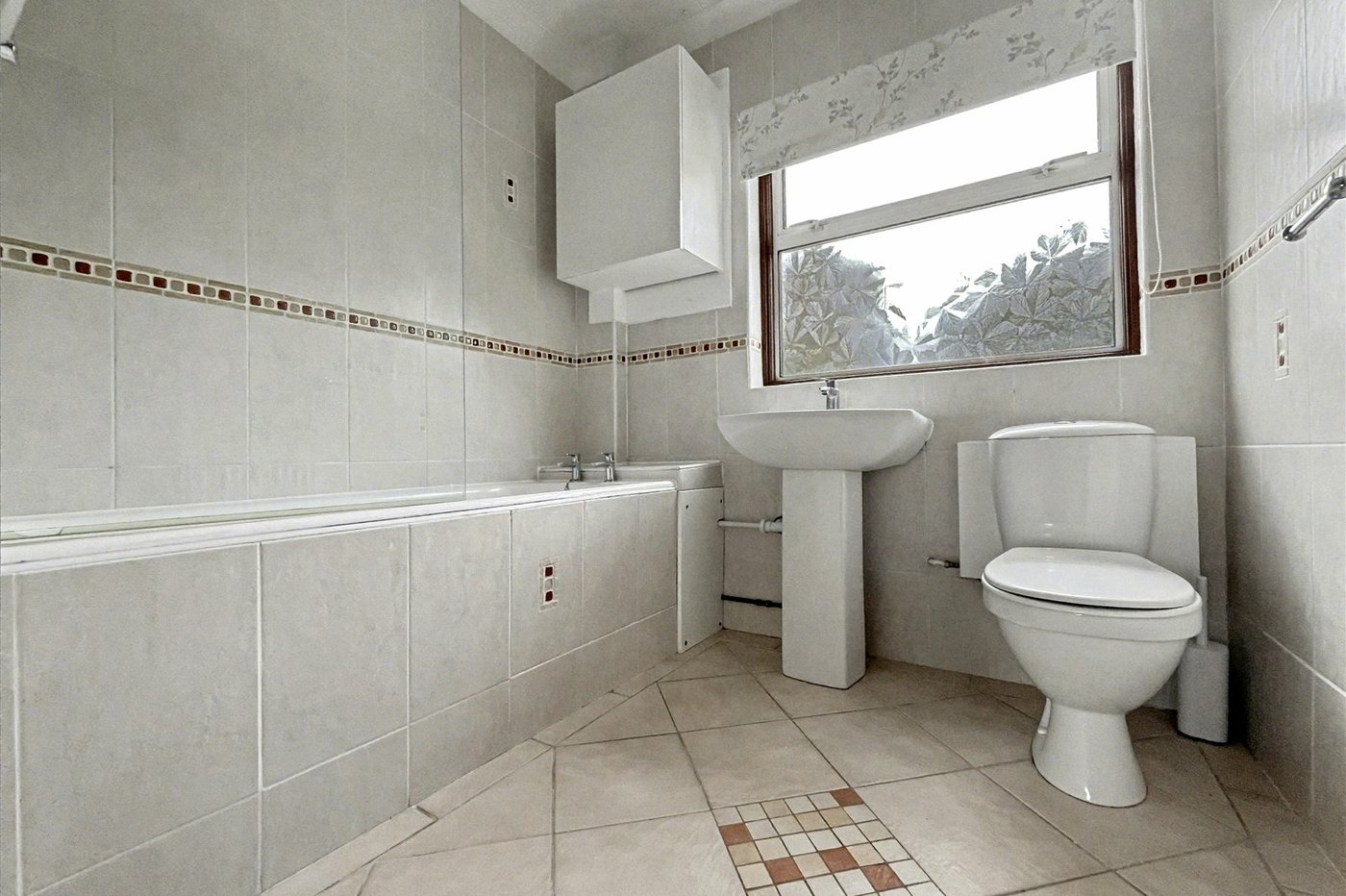 3 bedroom house for sale in Gillingham | Robinson Michael & Jackson