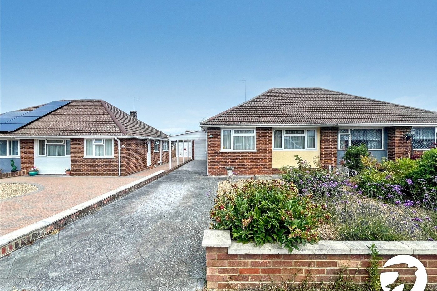 3 bedroom bungalow for sale in Sittingbourne | Robinson Michael & Jackson