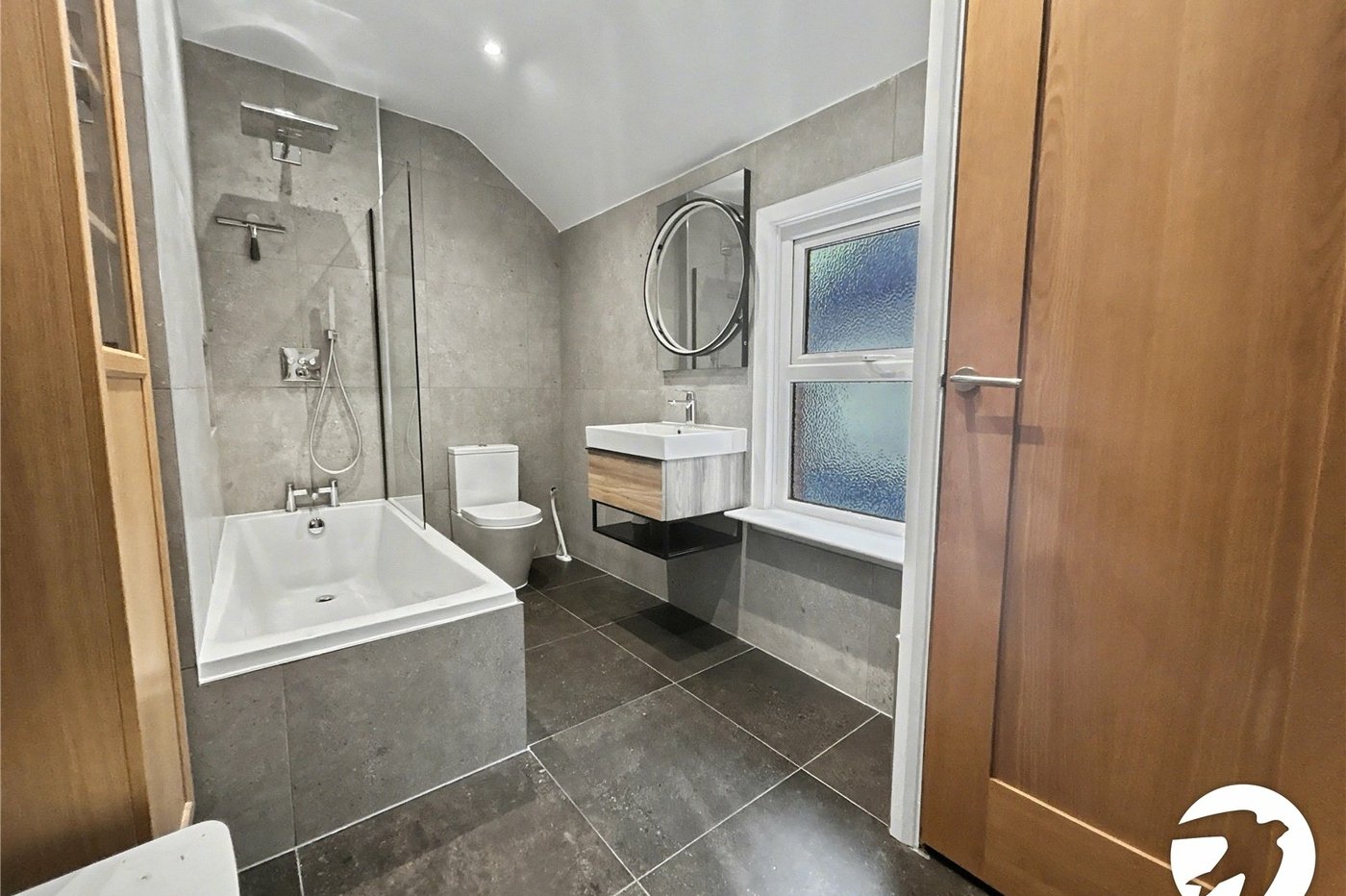 2 bedroom house for sale in Sidcup | Robinson Jackson