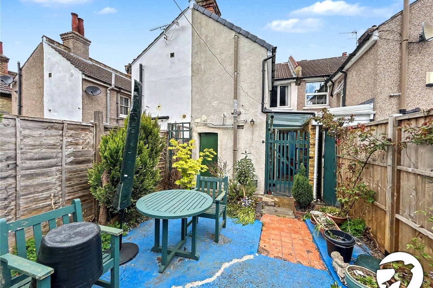 2 bedroom house for sale in Sidcup | Robinson Jackson