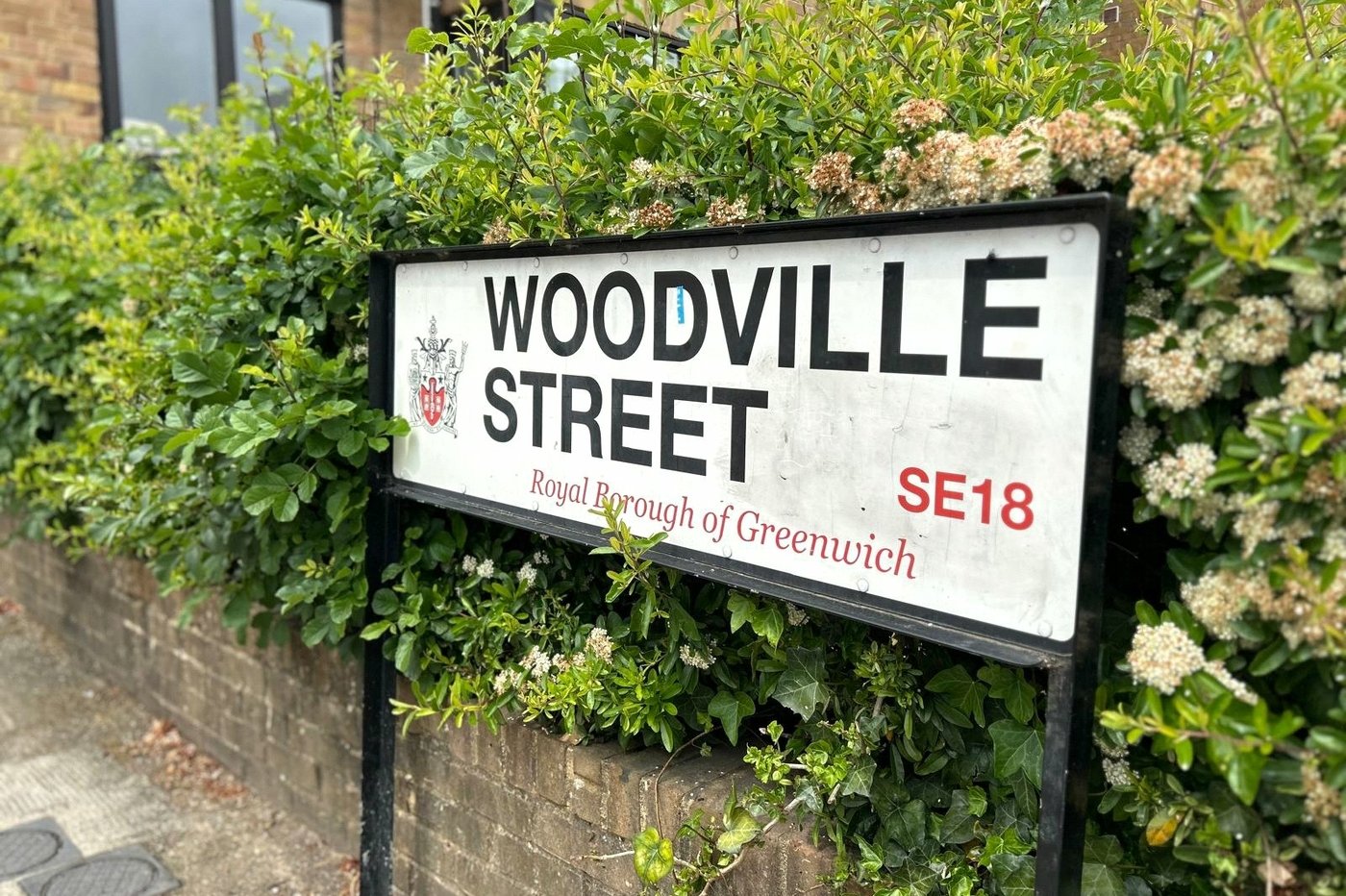 3 bedroom house for sale in Woolwich | Robinson Jackson