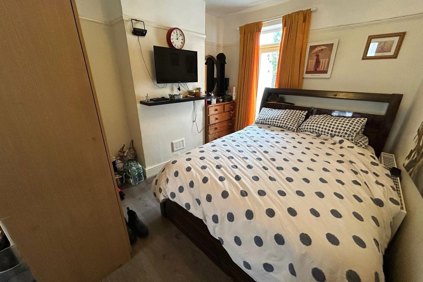 3 bedroom house for sale in Woolwich | Robinson Jackson