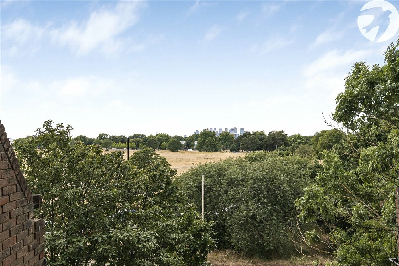 2 bedroom property for sale in London | Robinson Jackson