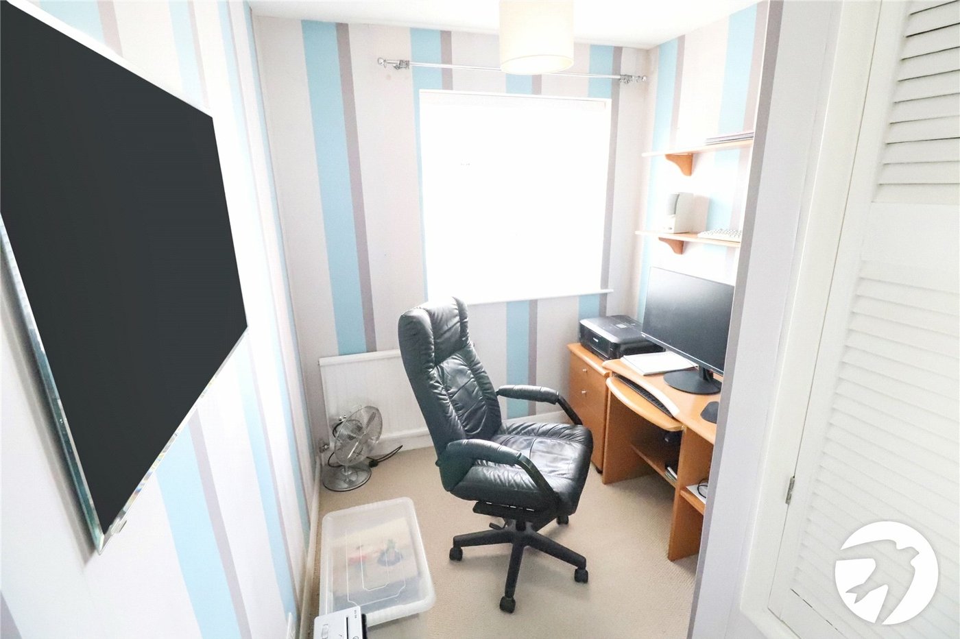 3 bedroom house for sale in London | Robinson Jackson