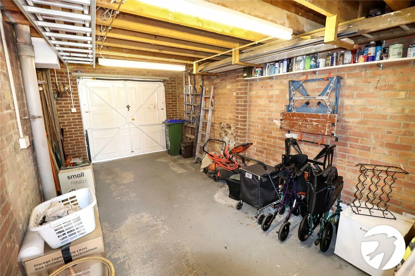 3 bedroom house for sale in London | Robinson Jackson