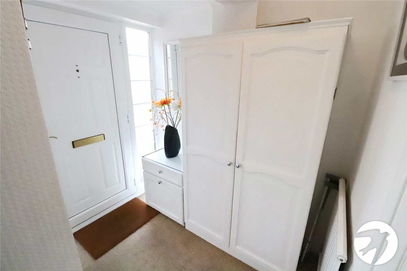3 bedroom house for sale in London | Robinson Jackson