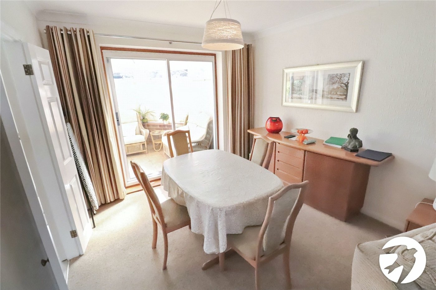 3 bedroom house for sale in London | Robinson Jackson