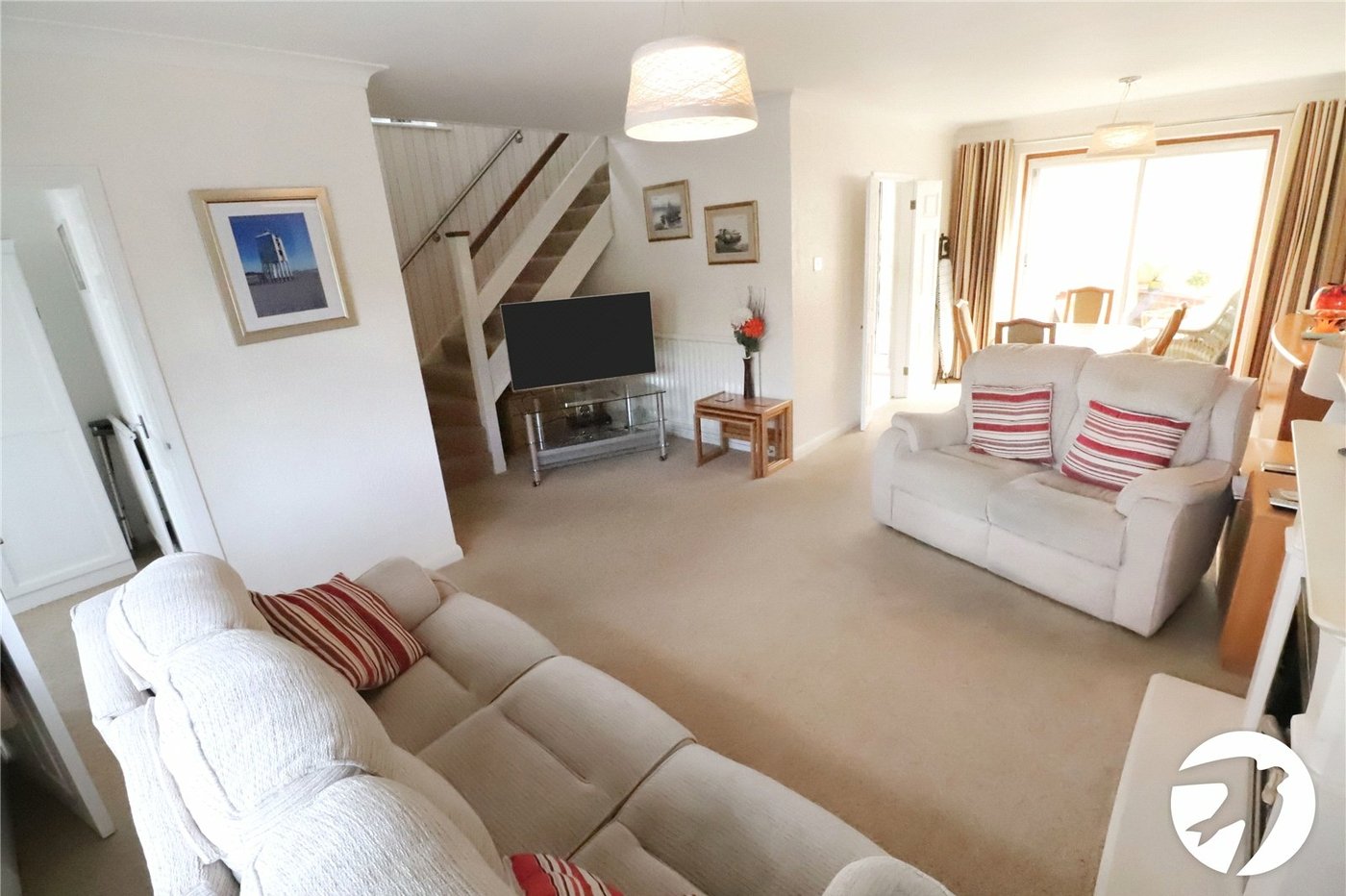 3 bedroom house for sale in London | Robinson Jackson