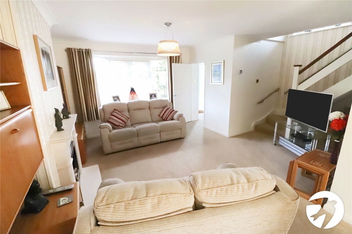 3 bedroom house for sale in London | Robinson Jackson