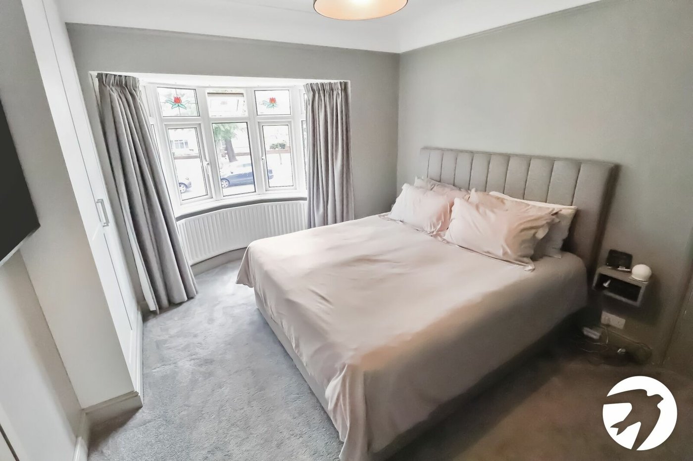 3 bedroom house for sale in London | Robinson Jackson