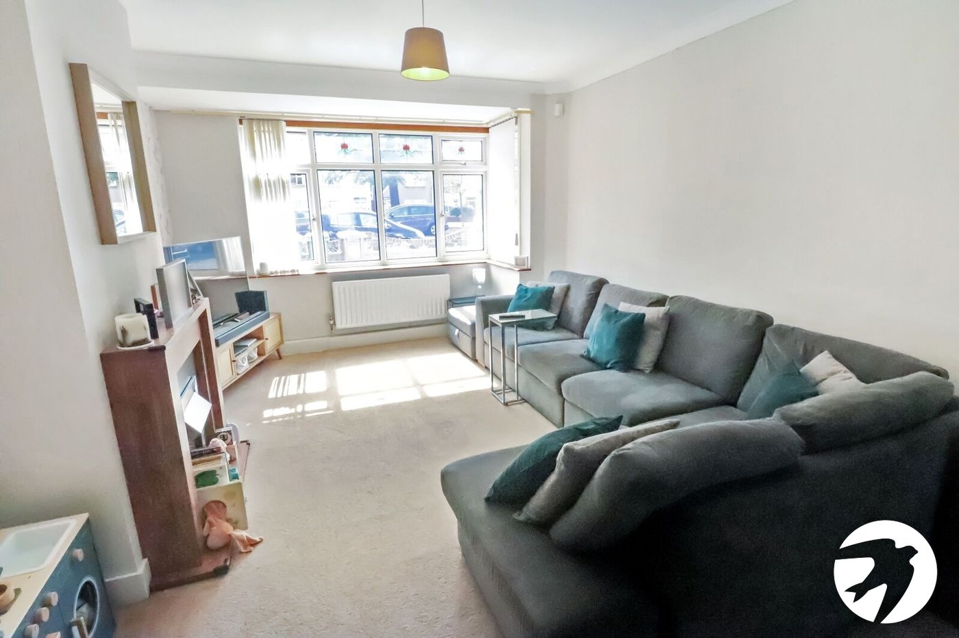 3 bedroom house for sale in London | Robinson Jackson