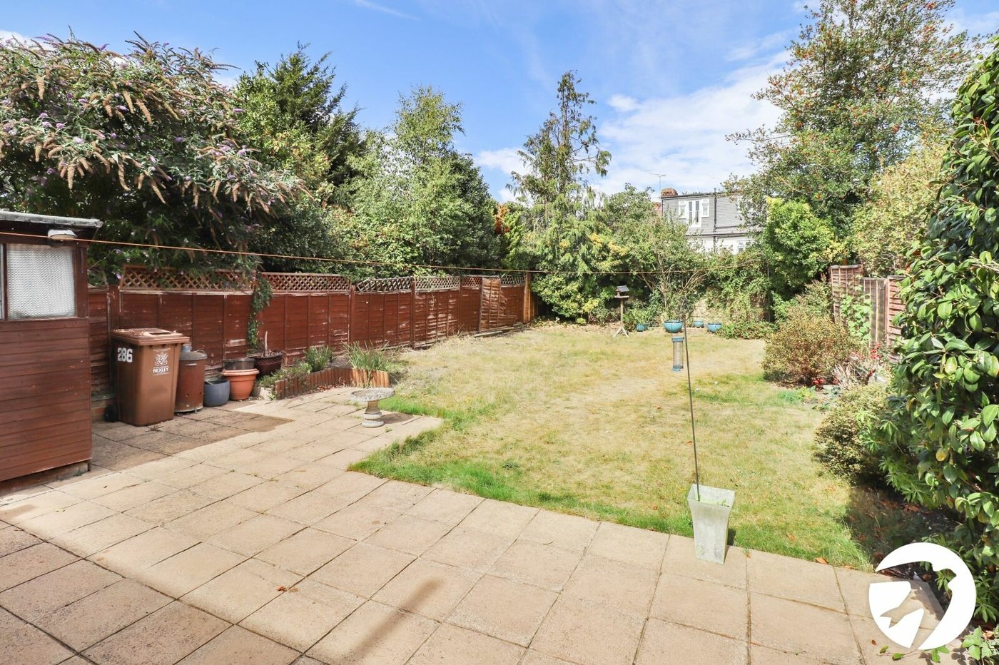 3 bedroom house for sale in London | Robinson Jackson