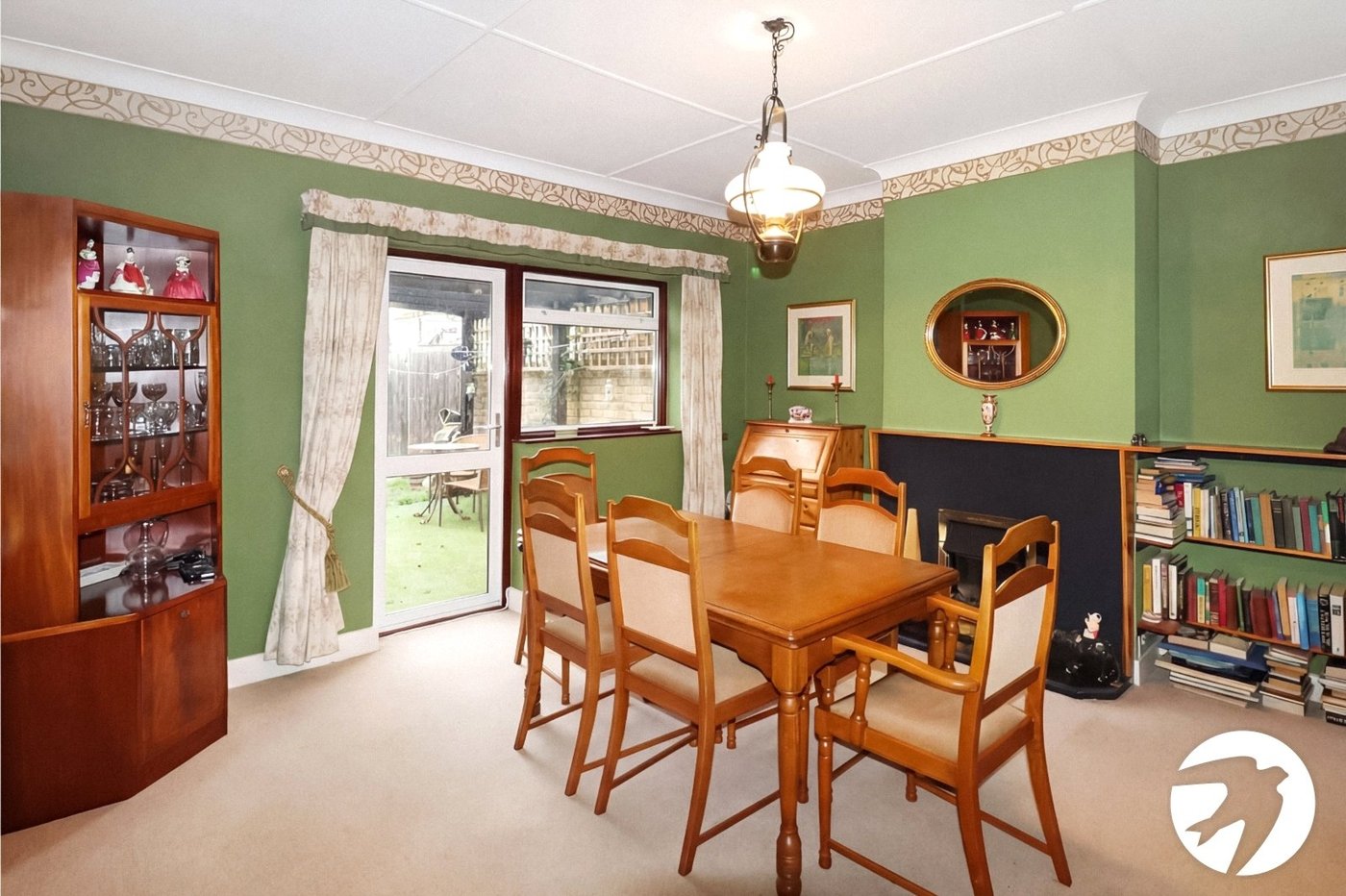3 bedroom house for sale in London | Robinson Jackson