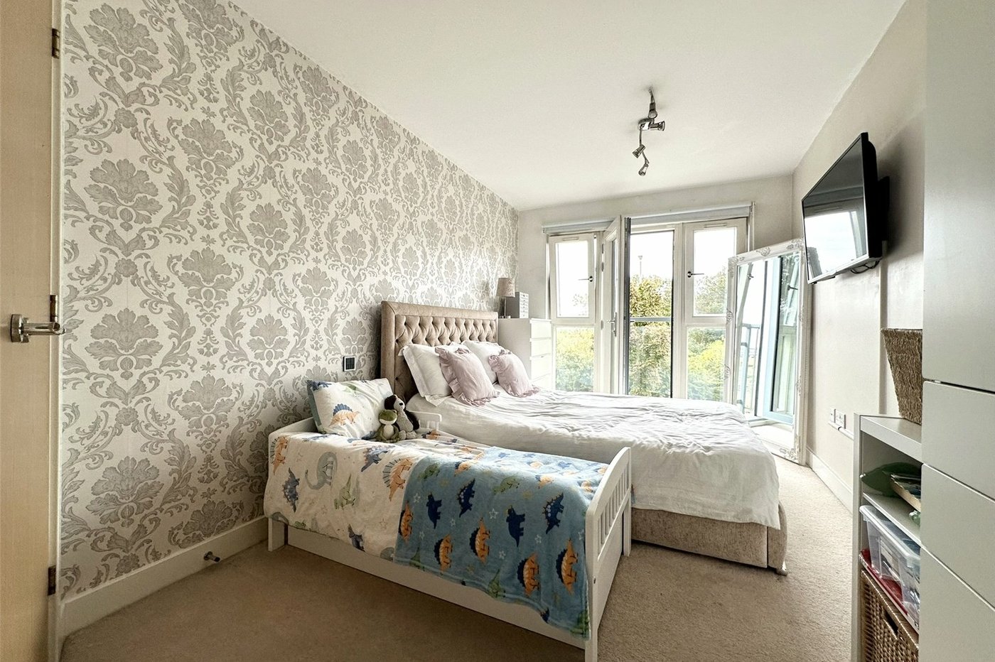 1 bedroom property for sale in Liveryman Walk | Robinson Jackson