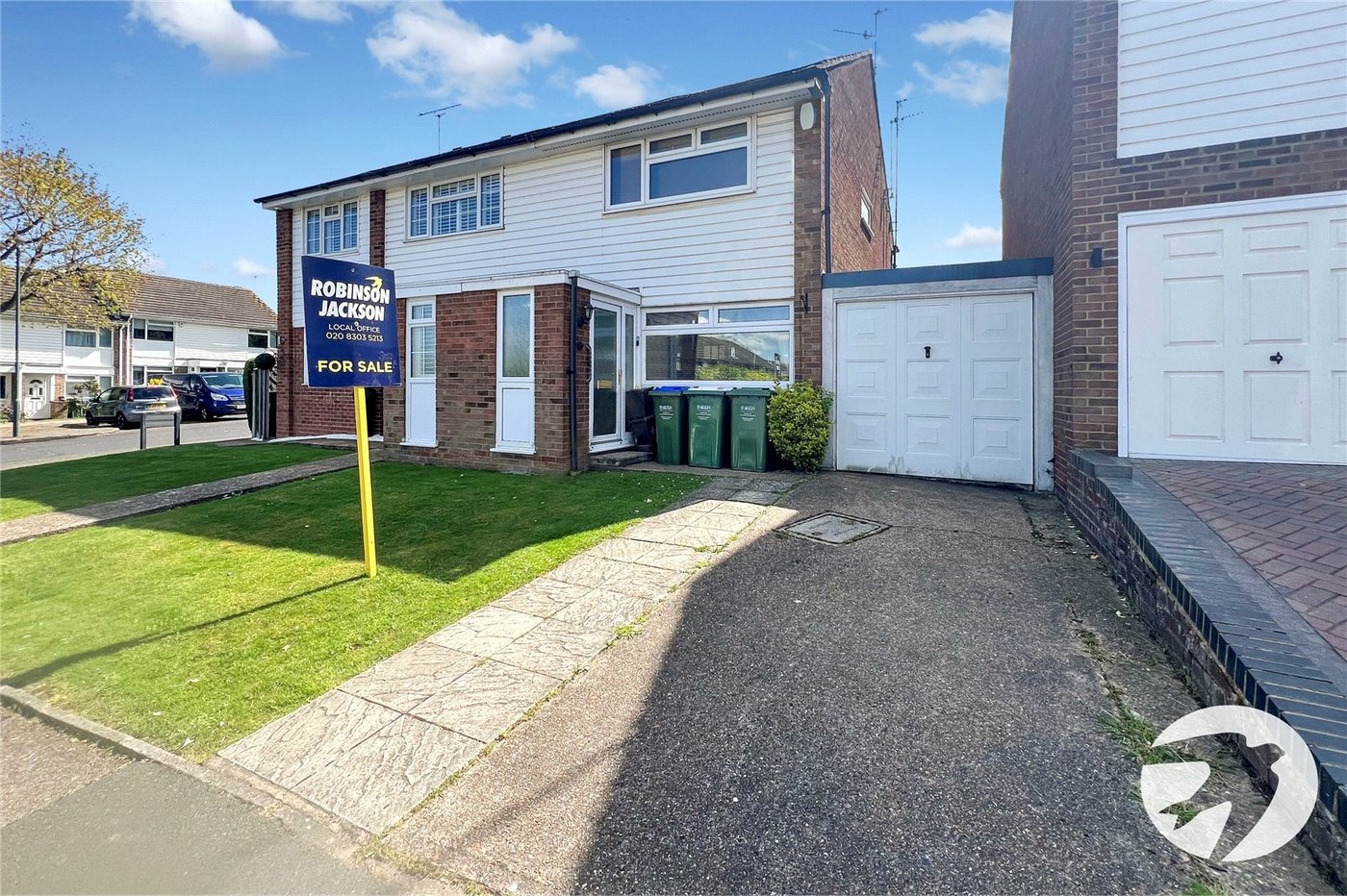 2 bedroom house for sale in Welling | Robinson Jackson