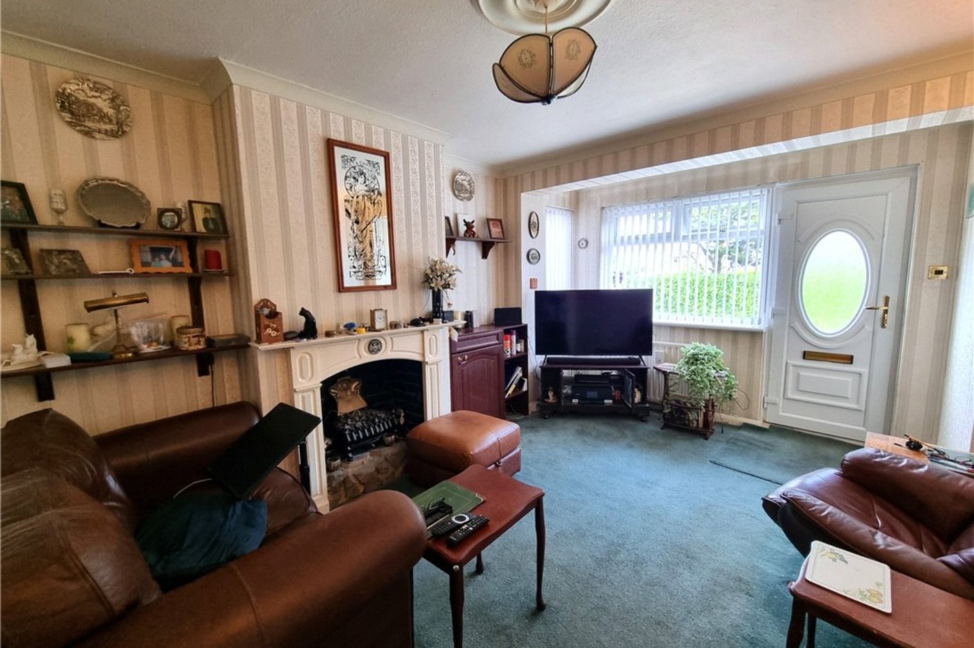 2 bedroom house for sale in Green Street Green | Robinson Jackson