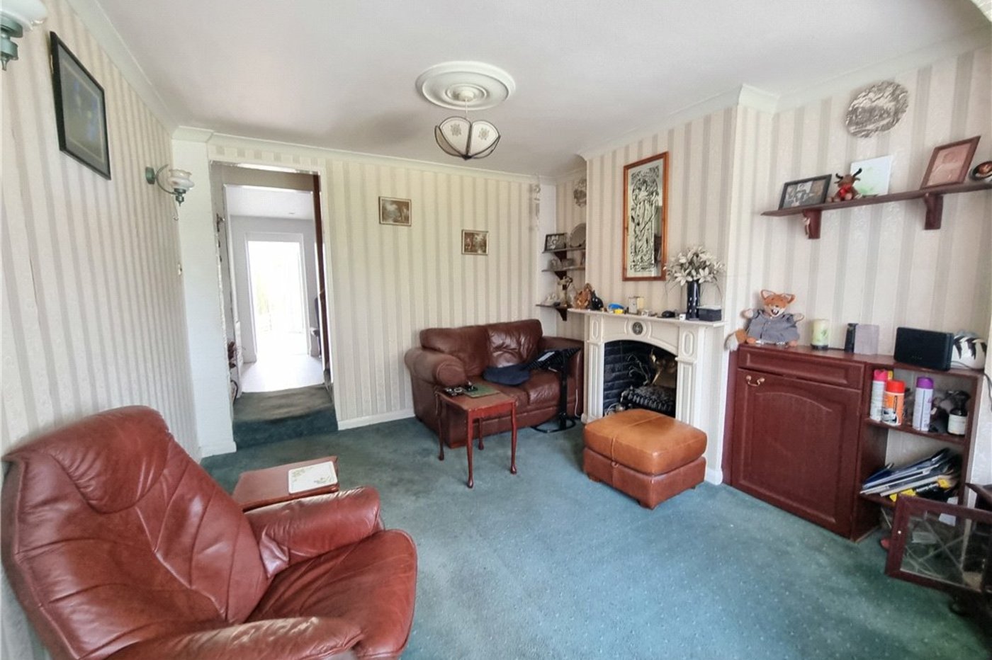 2 bedroom house for sale in Green Street Green | Robinson Jackson