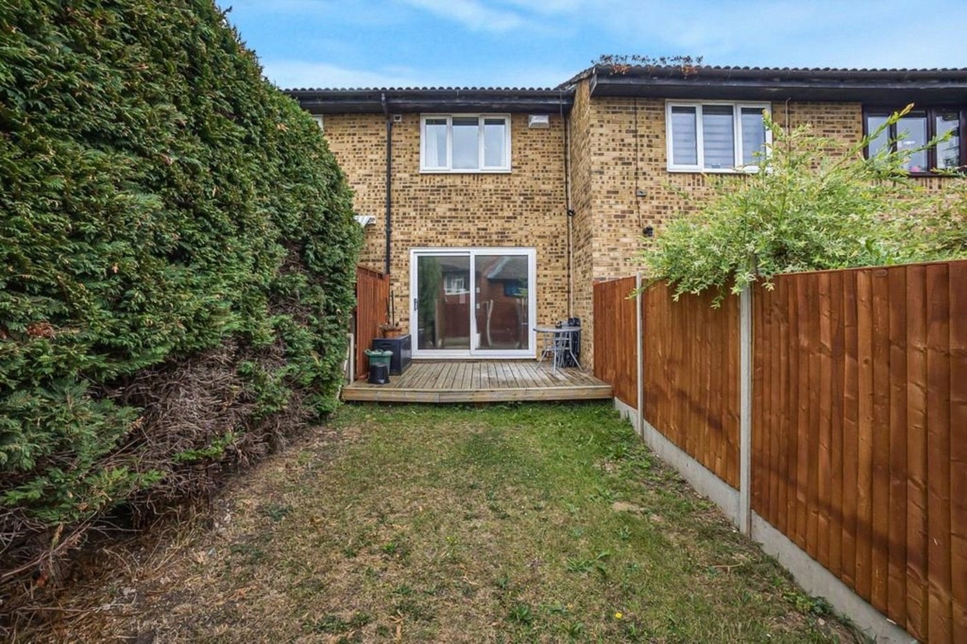 2 bedroom house for sale in Orpington | Robinson Jackson