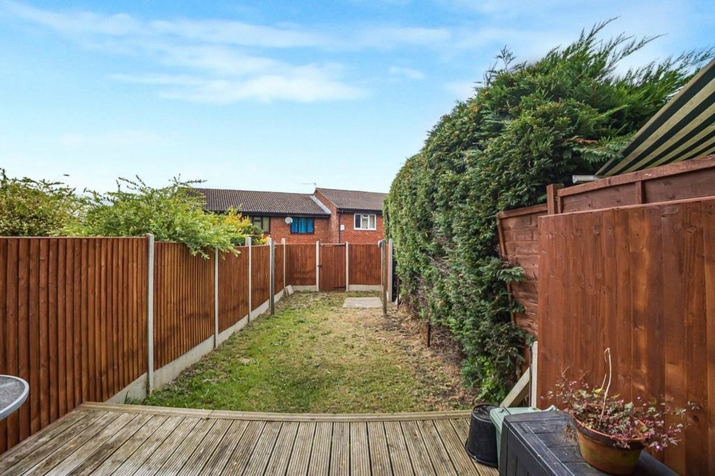 2 bedroom house for sale in Orpington | Robinson Jackson