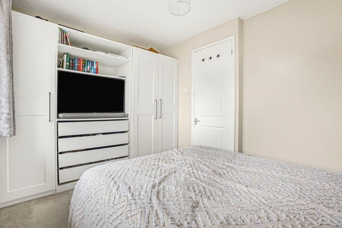 2 bedroom house for sale in Orpington | Robinson Jackson