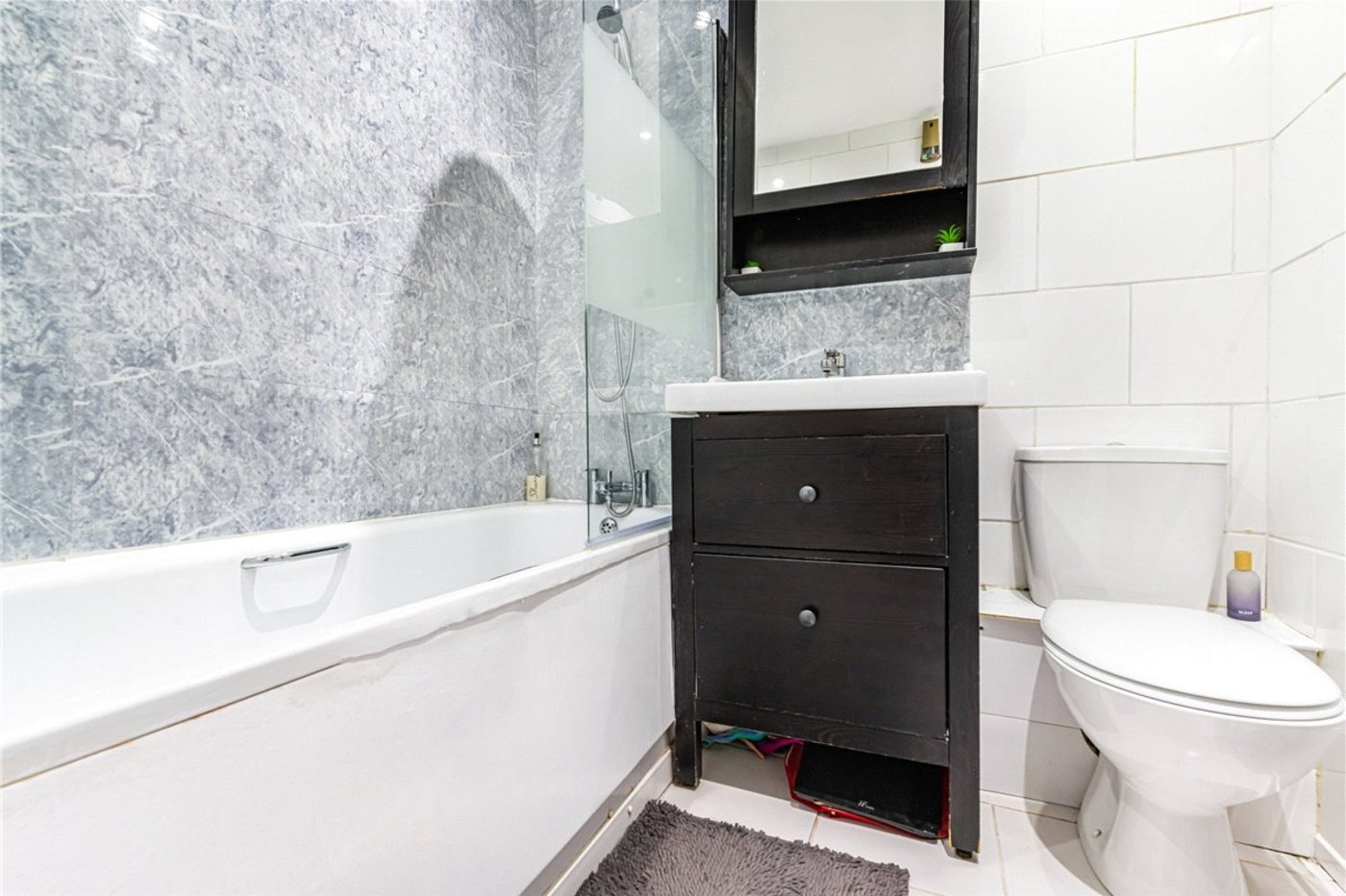 2 bedroom house for sale in St Pauls Cray | Robinson Jackson