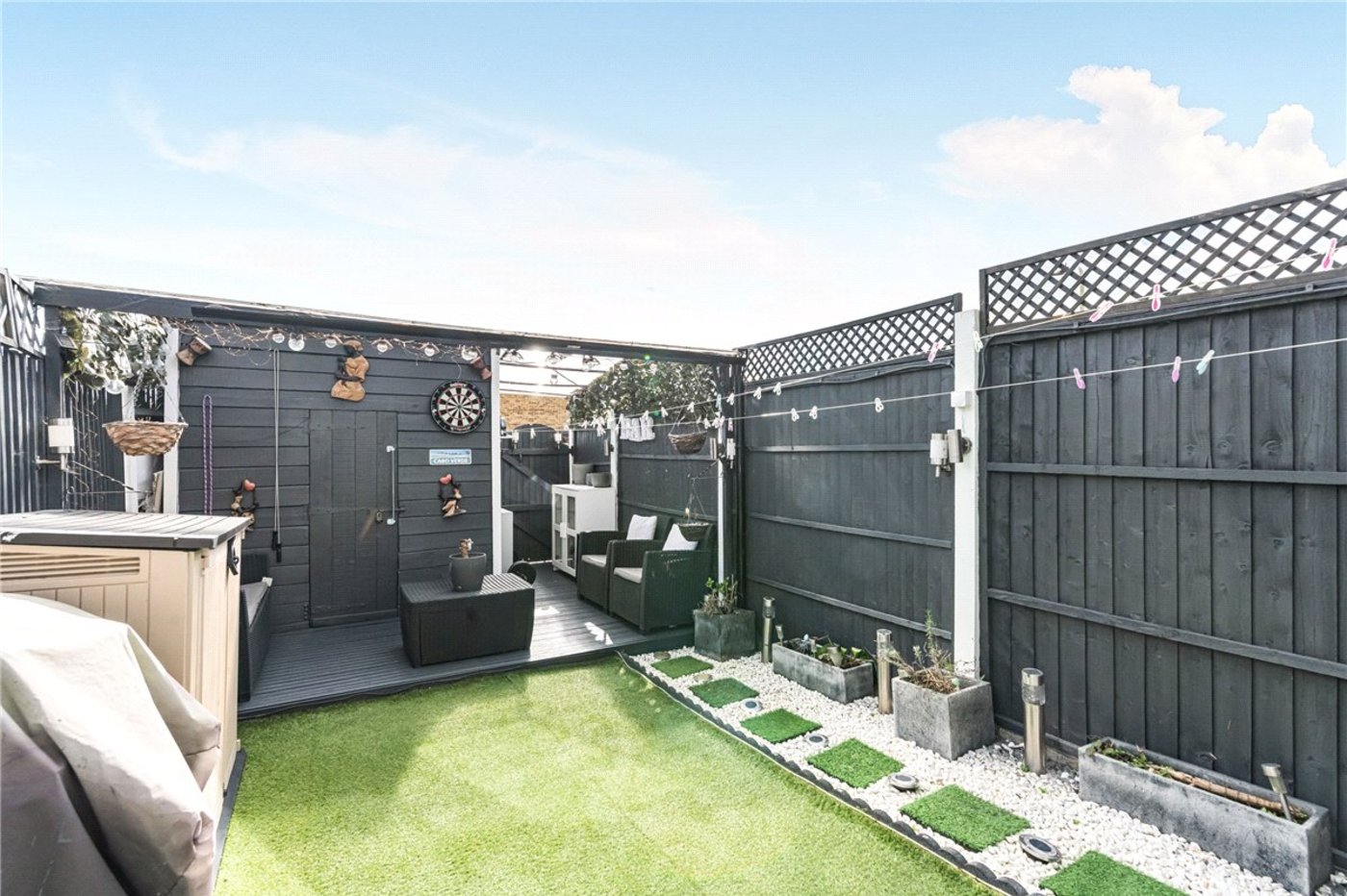 2 bedroom house for sale in St Pauls Cray | Robinson Jackson