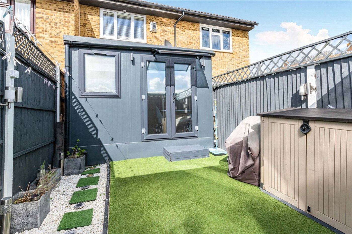 2 bedroom house for sale in St Pauls Cray | Robinson Jackson