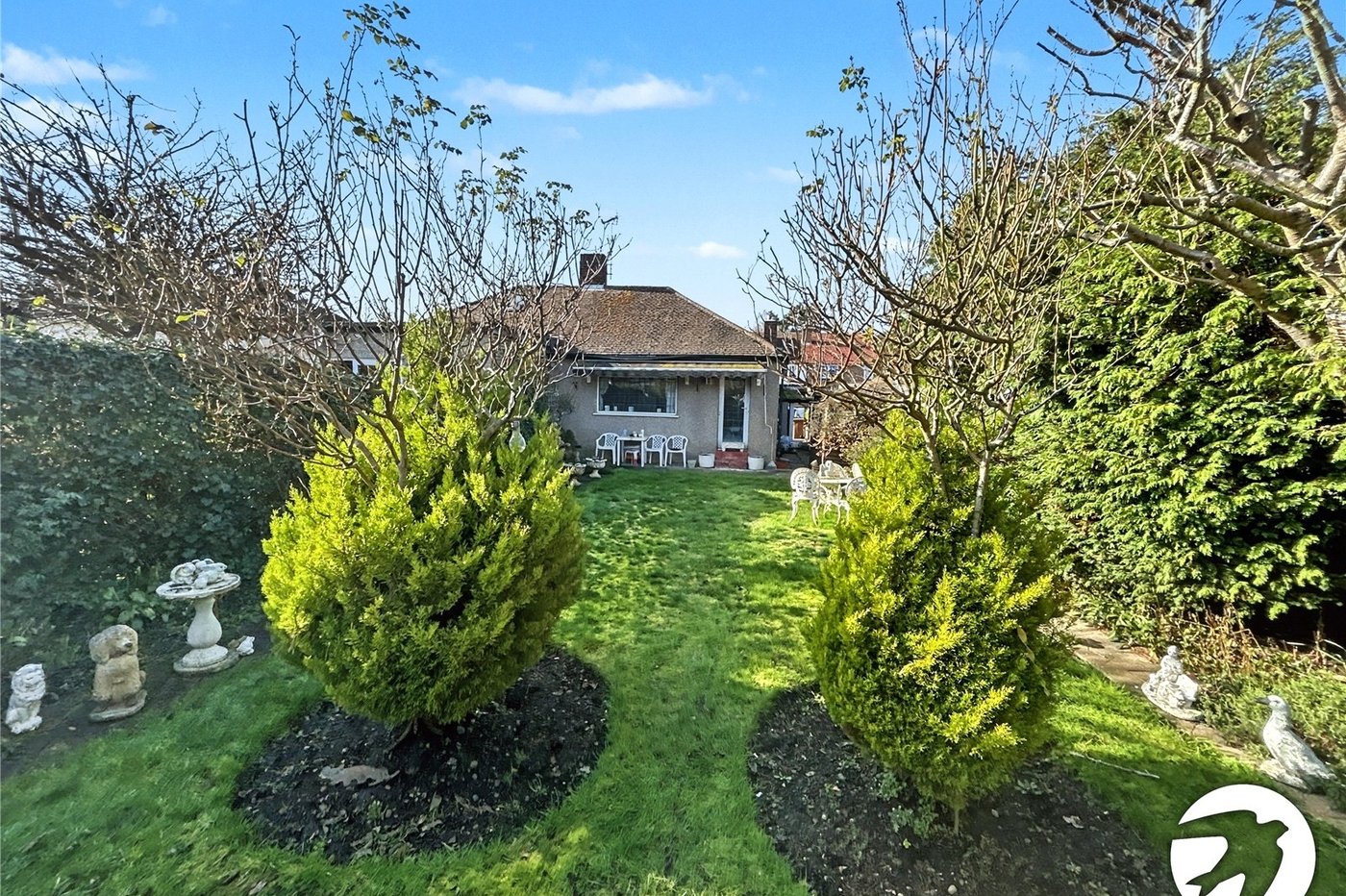 2 bedroom bungalow for sale in Sidcup | Robinson Jackson