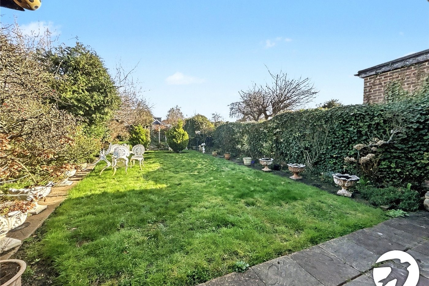 2 bedroom bungalow for sale in Sidcup | Robinson Jackson