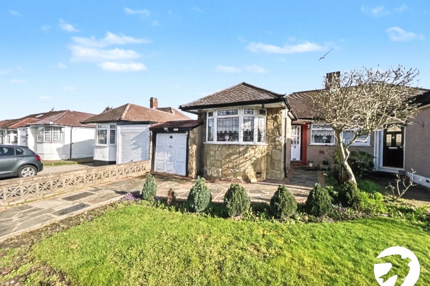 2 bedroom bungalow for sale in Sidcup | Robinson Jackson
