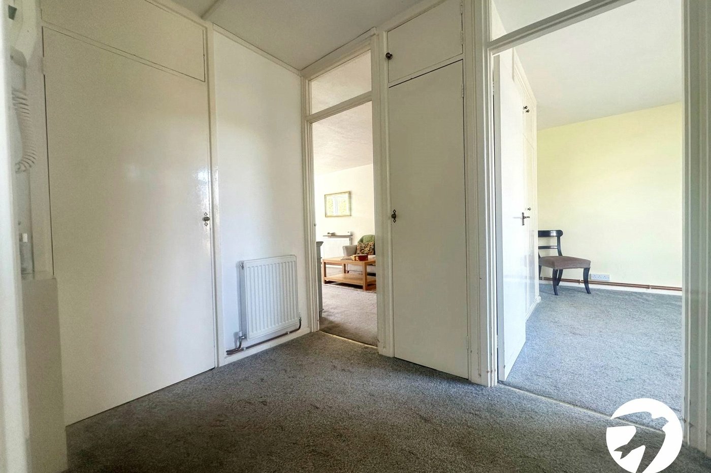 2 bedroom property for sale in London | Robinson Jackson