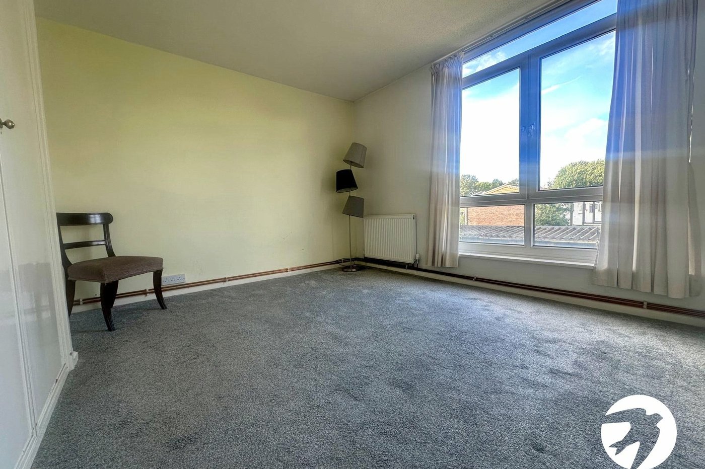 2 bedroom property for sale in London | Robinson Jackson