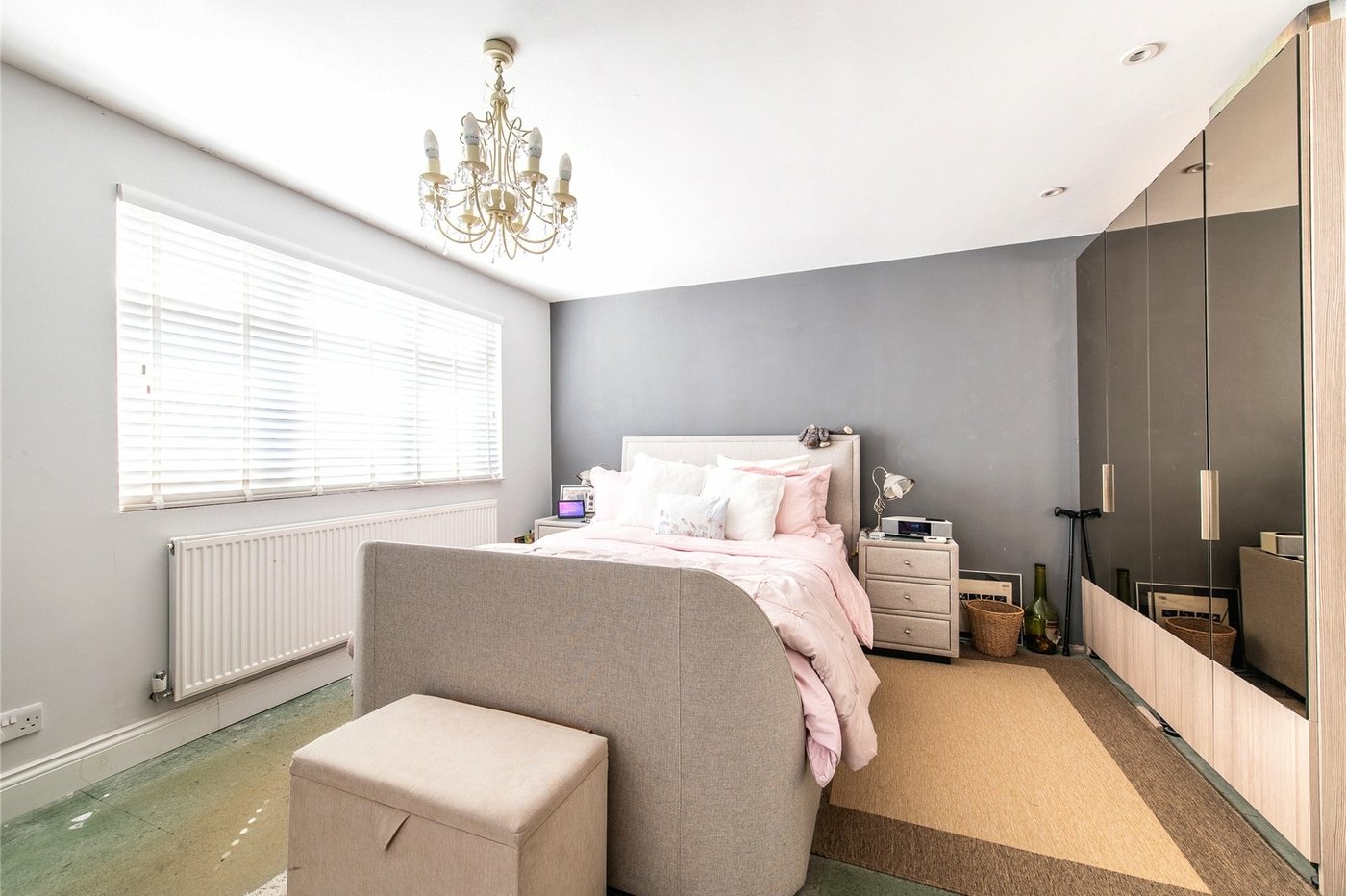 5 bedroom house for sale in Gravesend | Robinson Michael & Jackson