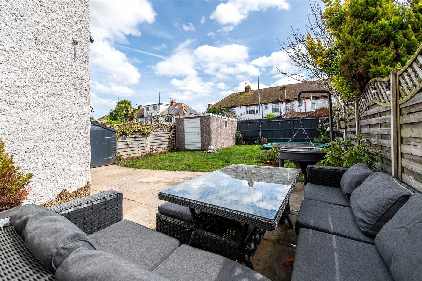 5 bedroom house for sale in Gravesend | Robinson Michael & Jackson