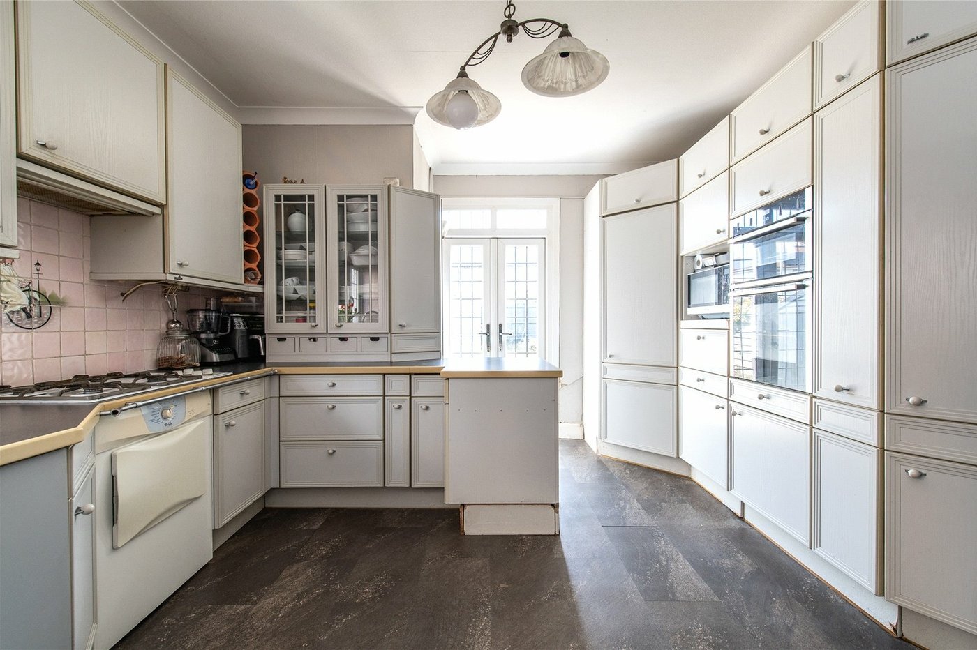 5 bedroom house for sale in Gravesend | Robinson Michael & Jackson