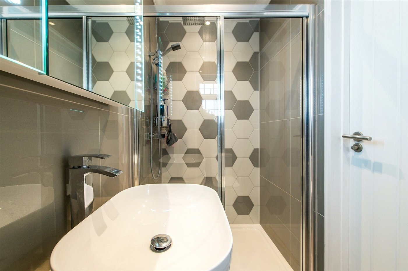 5 bedroom house for sale in Gravesend | Robinson Michael & Jackson