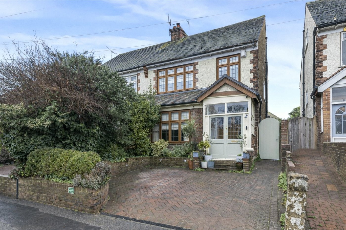 3 bedroom house for sale in Gravesend | Robinson Michael & Jackson