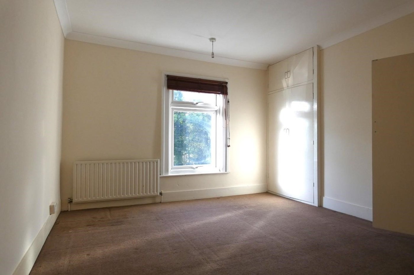 house for sale in Gravesend, Kent, DA11 Robinson Michael & Jackson