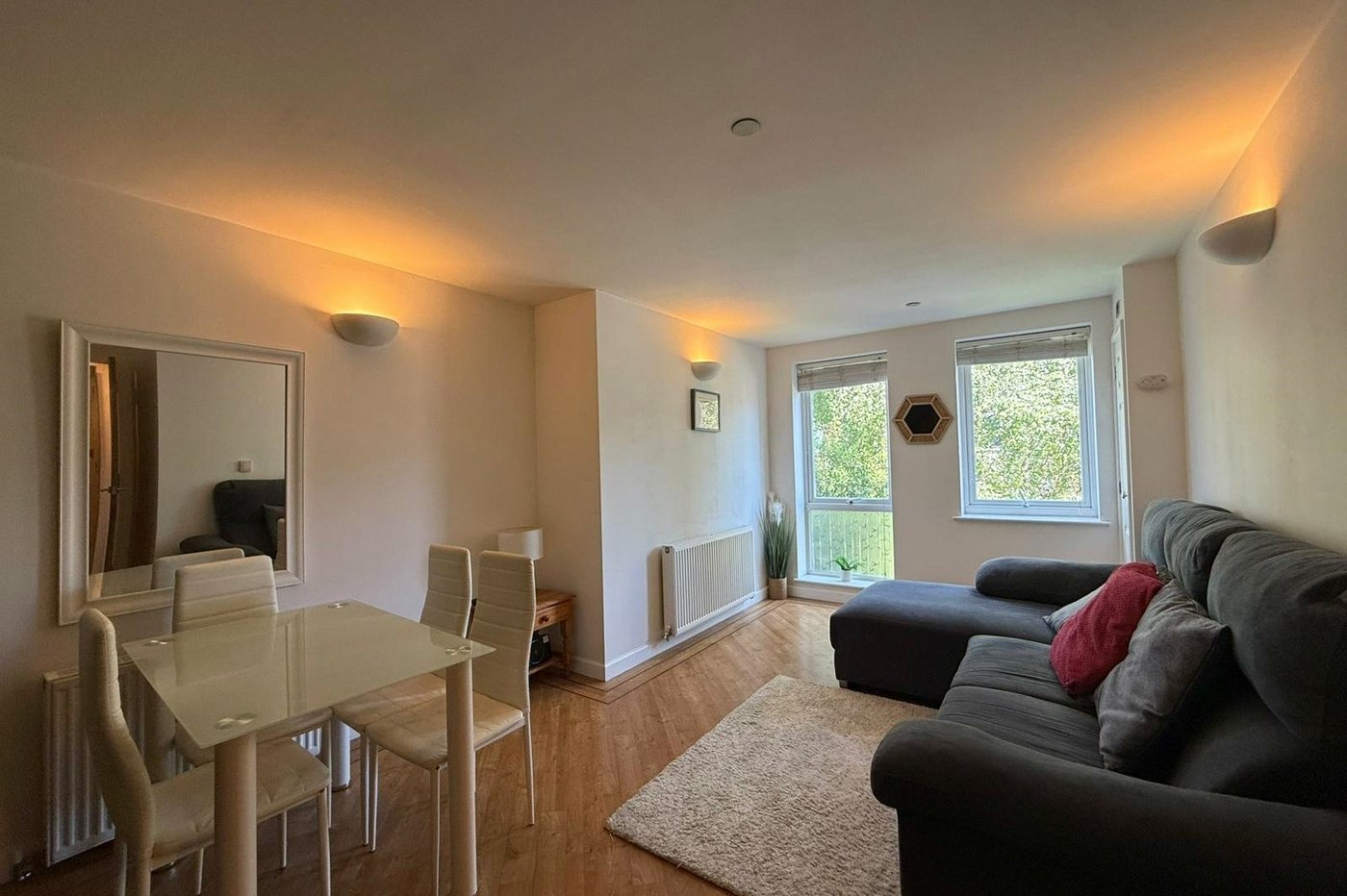 1 bedroom property for sale in Gravesend | Robinson Michael & Jackson