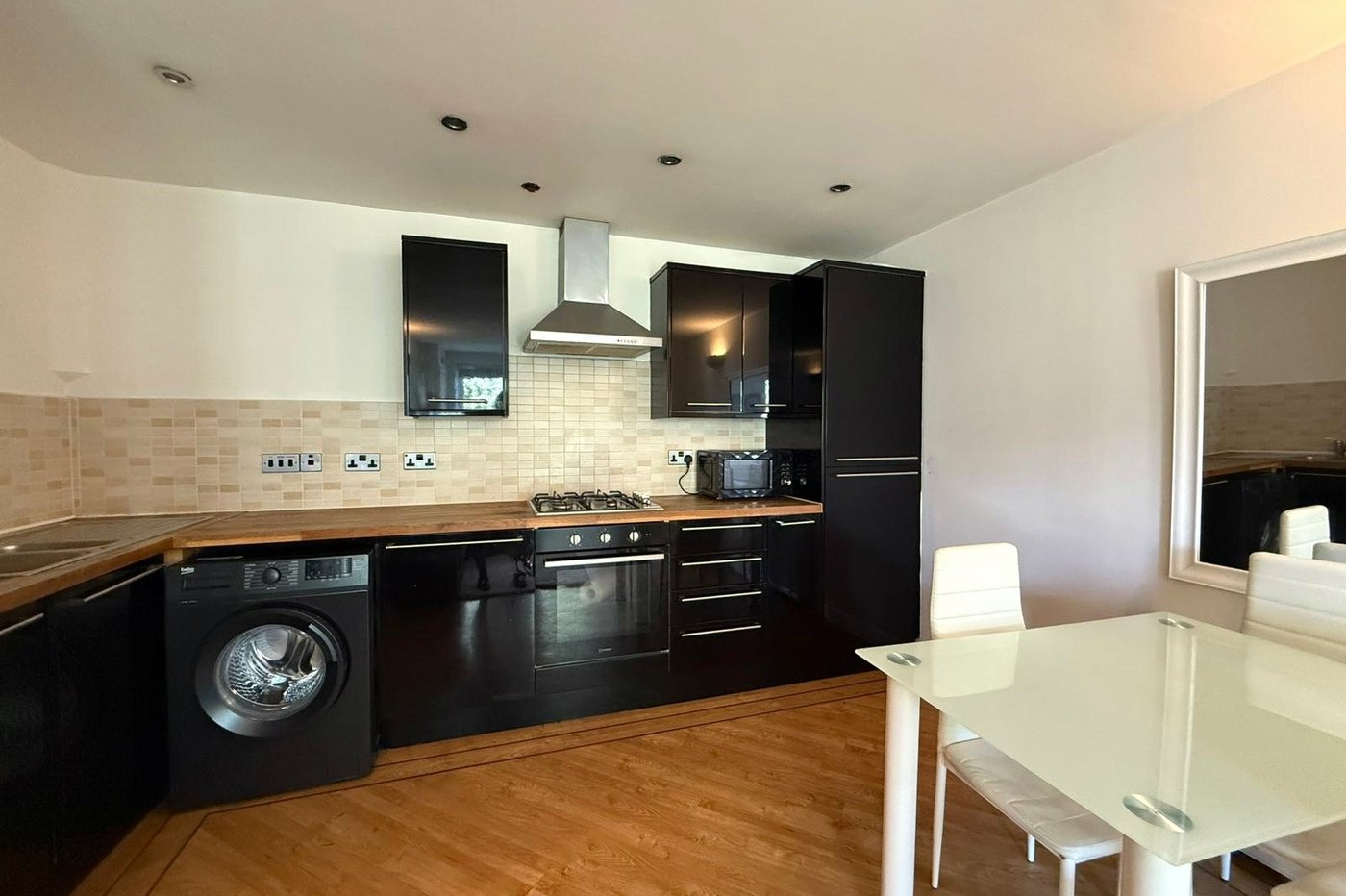 1 bedroom property for sale in Gravesend | Robinson Michael & Jackson