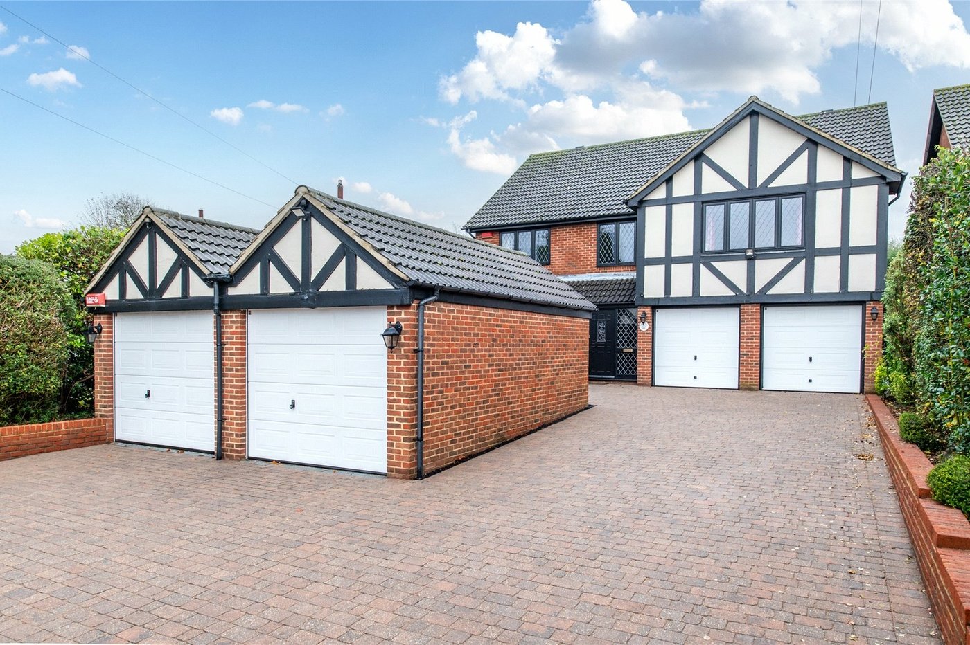 5 bedroom house for sale in Meopham | Robinson Michael & Jackson