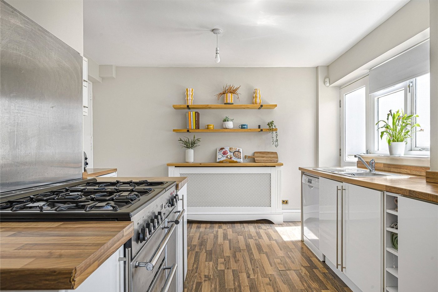 5 bedroom house for sale in Welling | Robinson Jackson