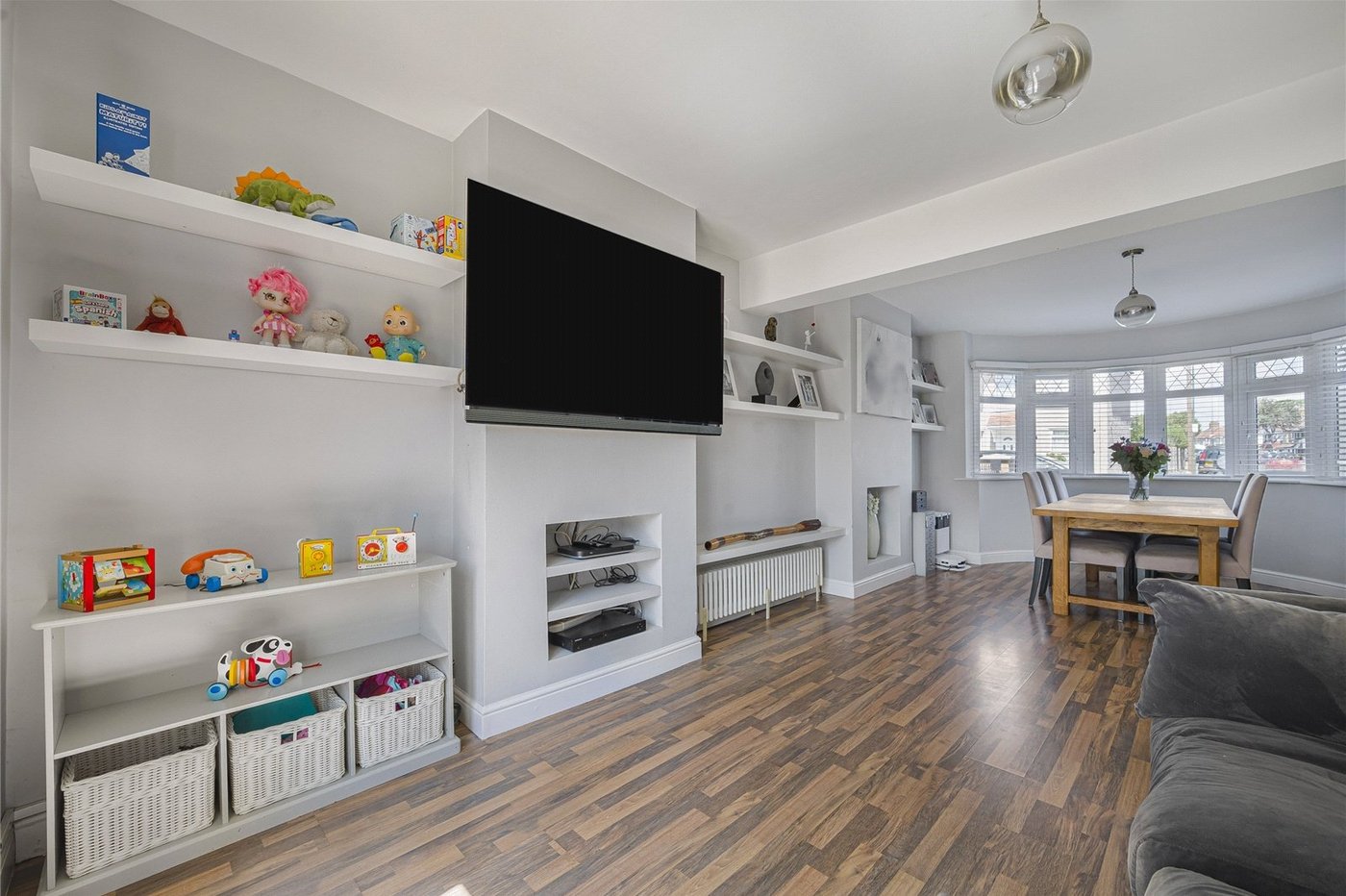 5 bedroom house for sale in Welling | Robinson Jackson