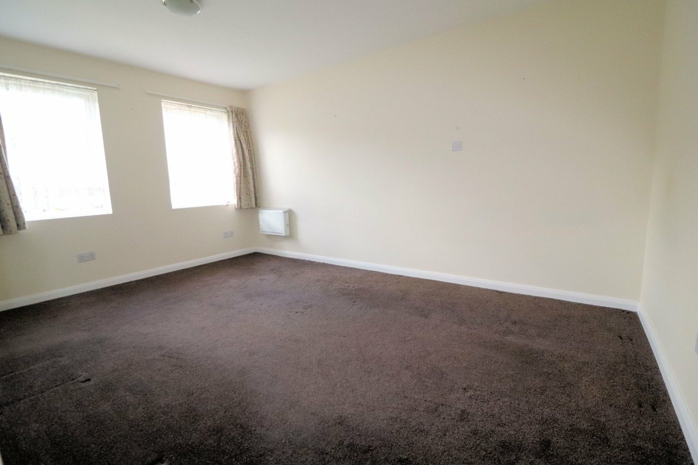 1 bedroom property for sale in Crayford | Robinson Jackson