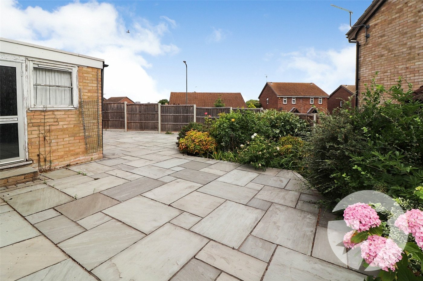 2 bedroom bungalow for sale in Crayford | Robinson Jackson