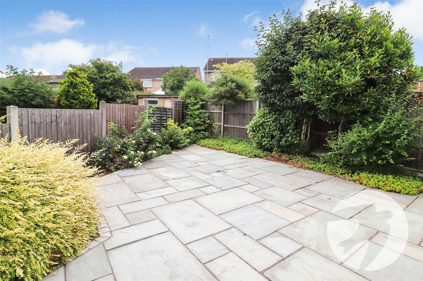 2 bedroom bungalow for sale in Crayford | Robinson Jackson