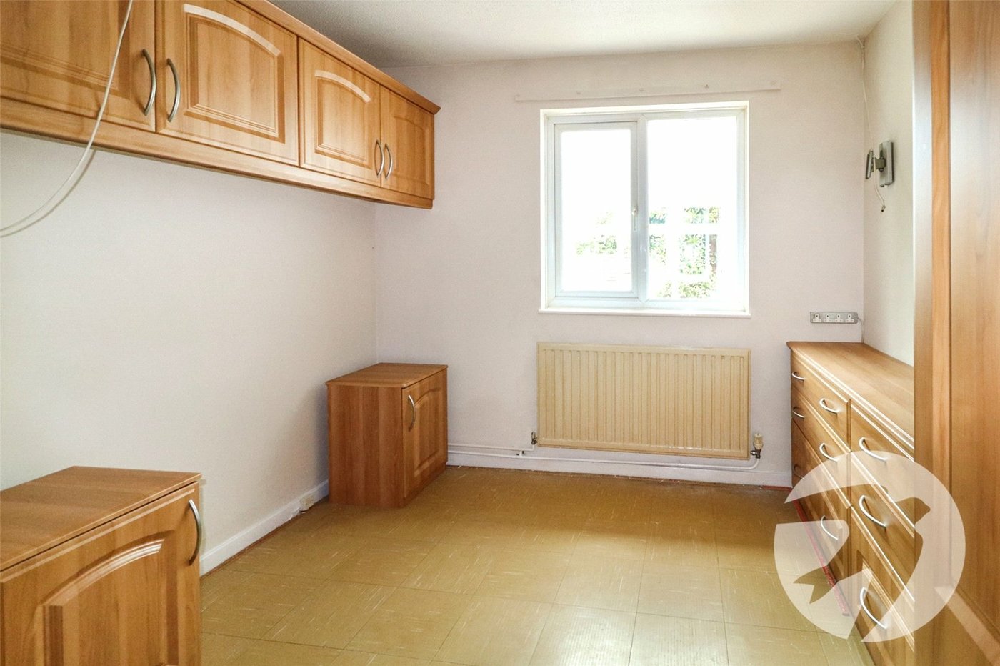 2 bedroom bungalow for sale in Crayford | Robinson Jackson