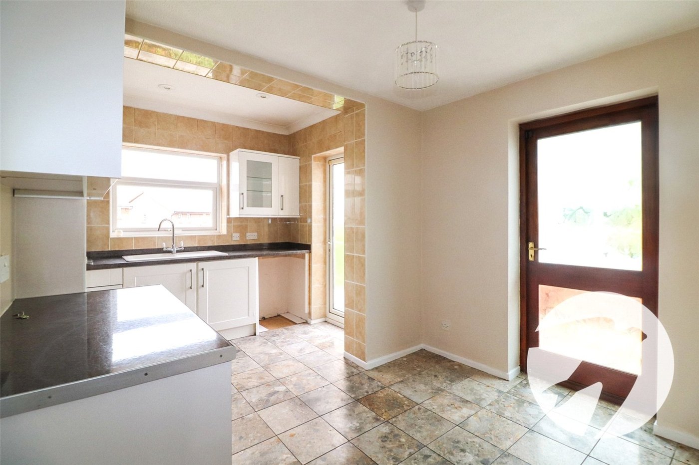 2 bedroom bungalow for sale in Crayford | Robinson Jackson