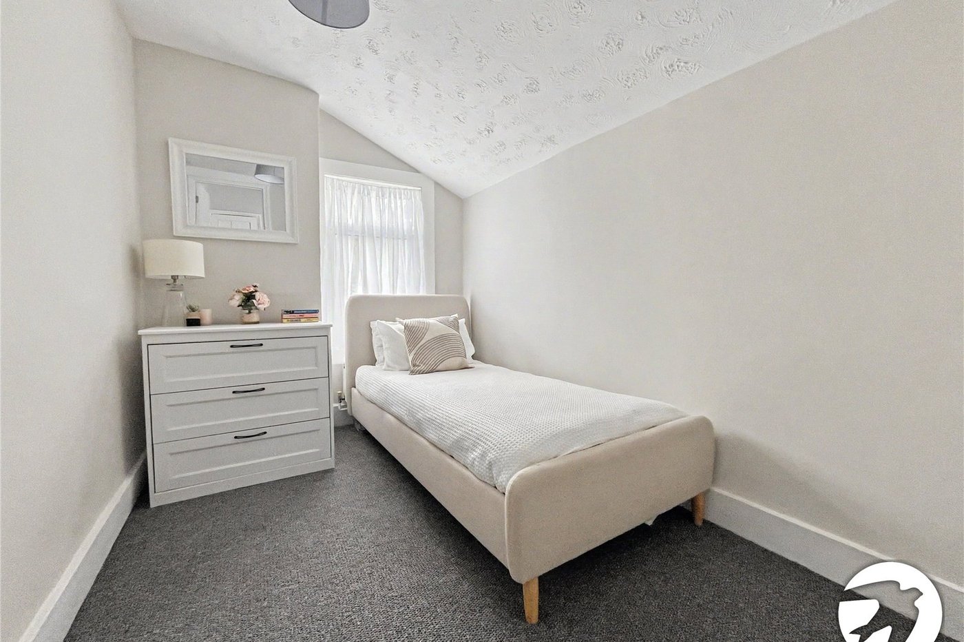 3 bedroom house for sale in Strood | Robinson Michael & Jackson