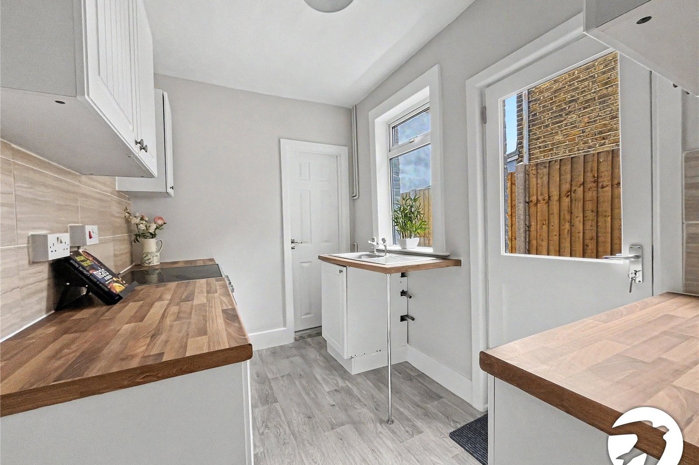3 bedroom house for sale in Strood | Robinson Michael & Jackson